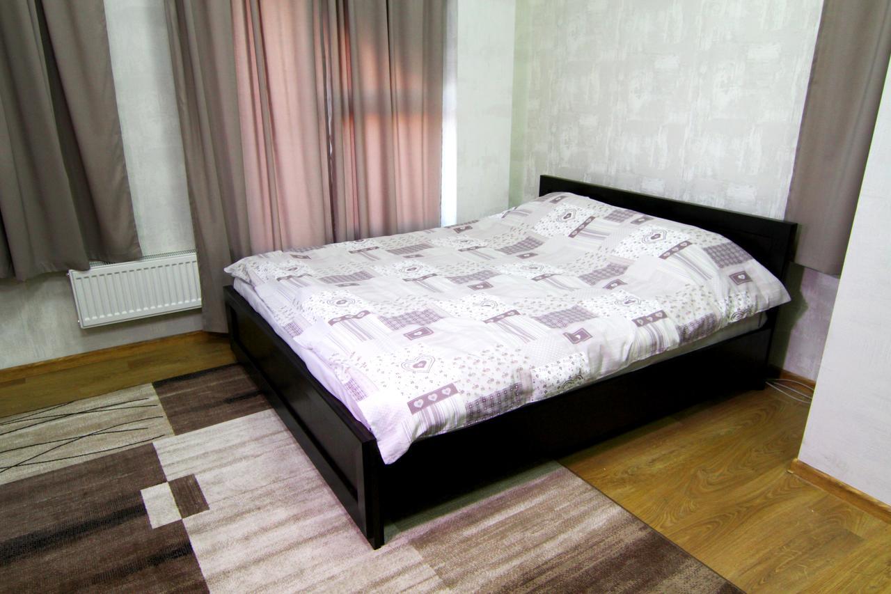 Apelsin Apartment Bila Tserkva Ngoại thất bức ảnh